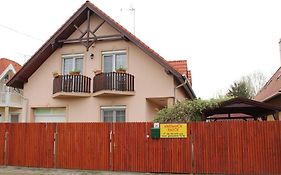 Imre Apartman